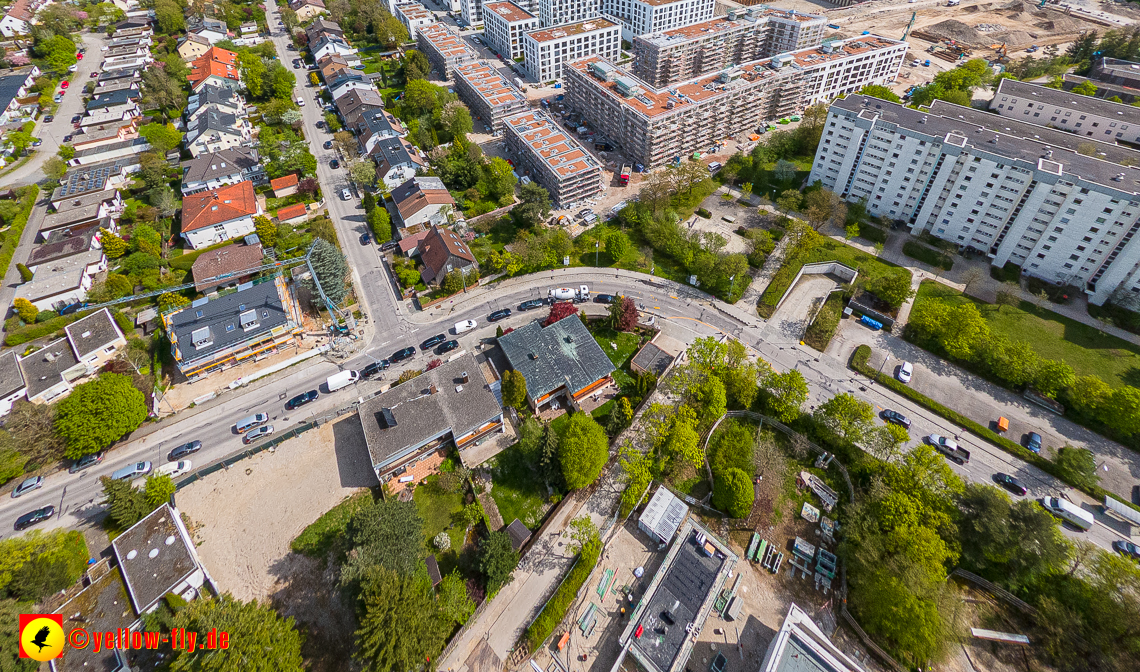 04.05.2023 - Luftbilder vom Haus für Kinder in Neuperlach